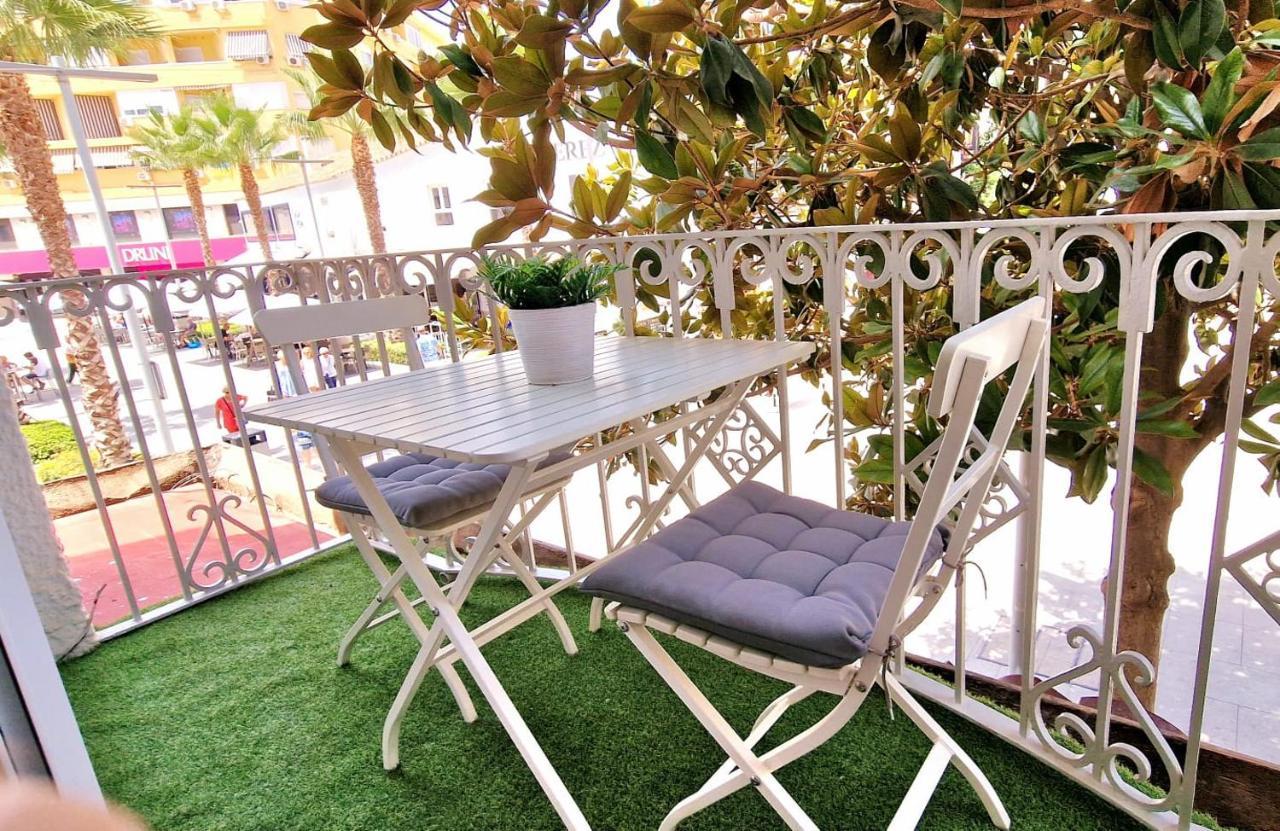 Precioso Apartamento En El Centro De Torremolinos Bagian luar foto