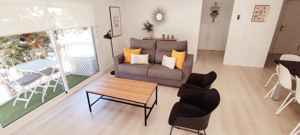 Precioso Apartamento En El Centro De Torremolinos Bagian luar foto